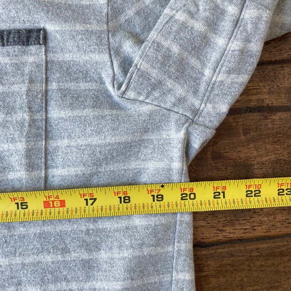 The Roark Revival Mens XL Long Sleeve Henley Gray White Stripe - Picture 8 of 8